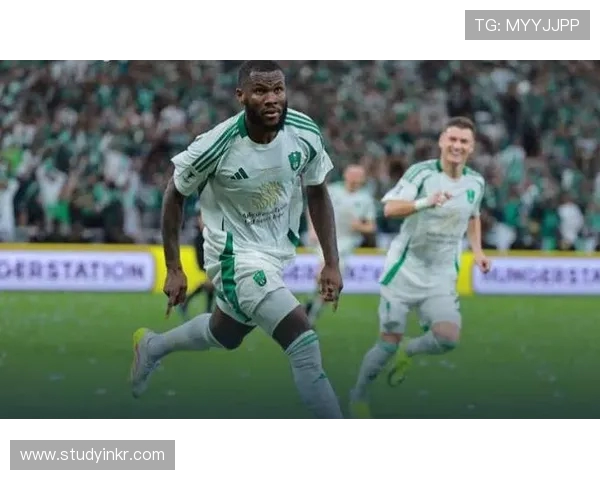 亚精英赛焦点前瞻新月场均三球火力全开吉达国民豪取十一场不败